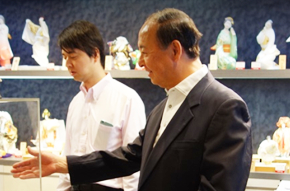 博多人形のコーディネート